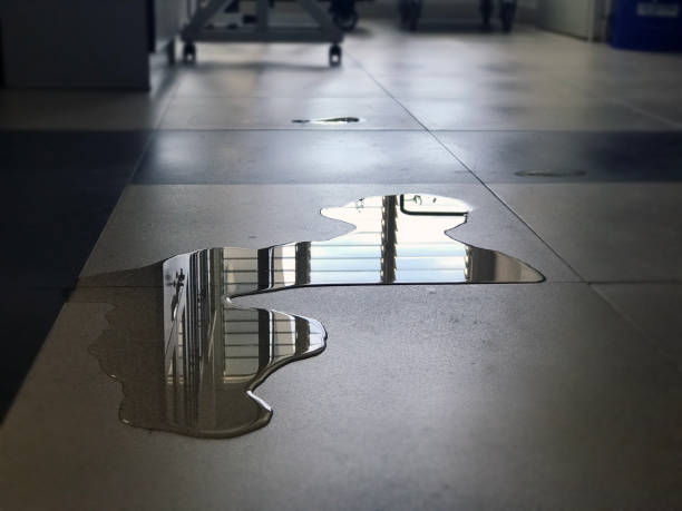 Local water damage restoration in CA